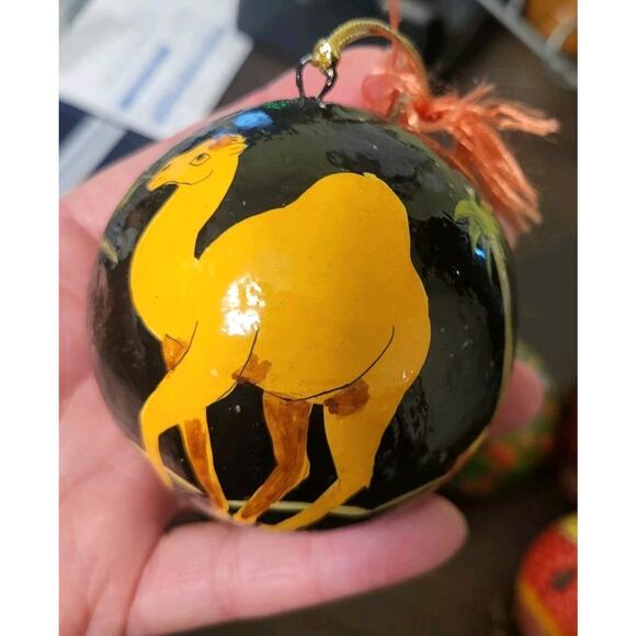 Vintage Wooden & Paper Mache Handpainted christmas ornaments lot of 6 - Picture 3 of 8